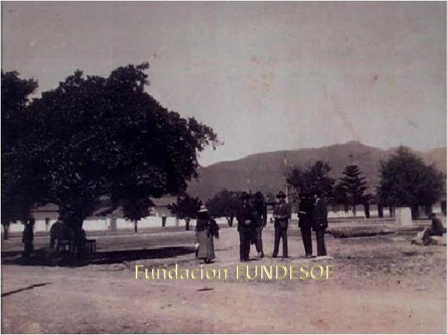 PAVIMENTACIÓN DE LA PLAZA