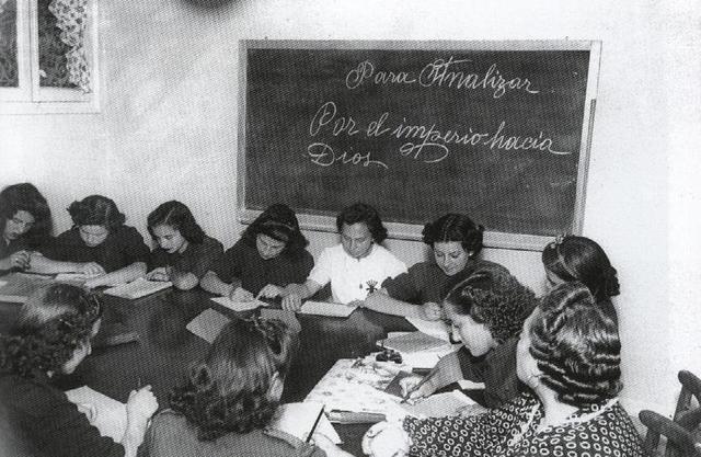 Educación Femenina