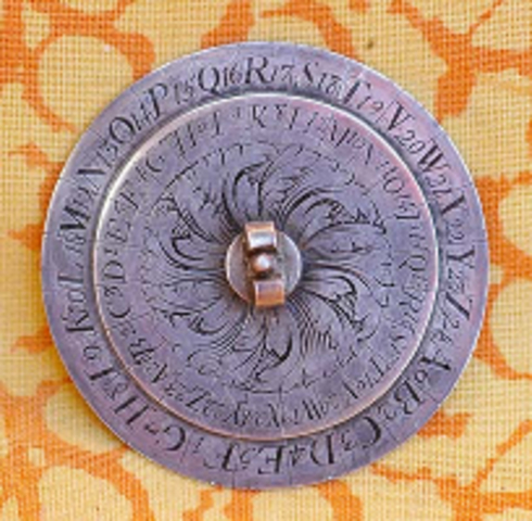 Cifrados polialfabéticos.