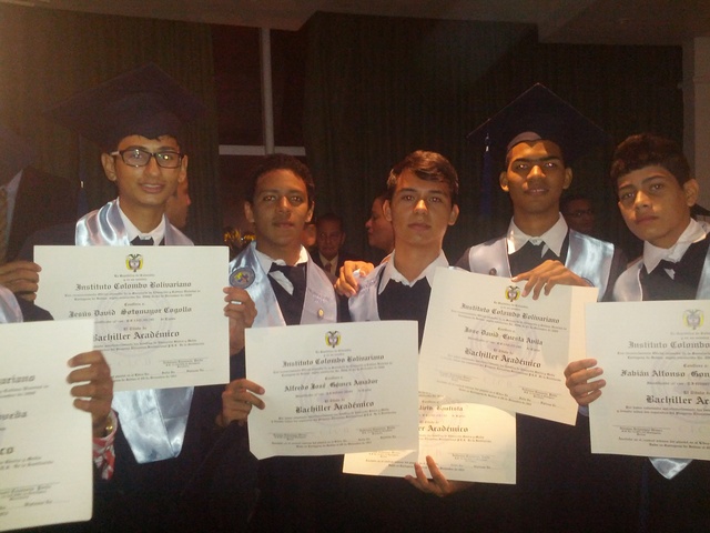 diciembre 7, 2013, GRADO DE BACHILLERATO