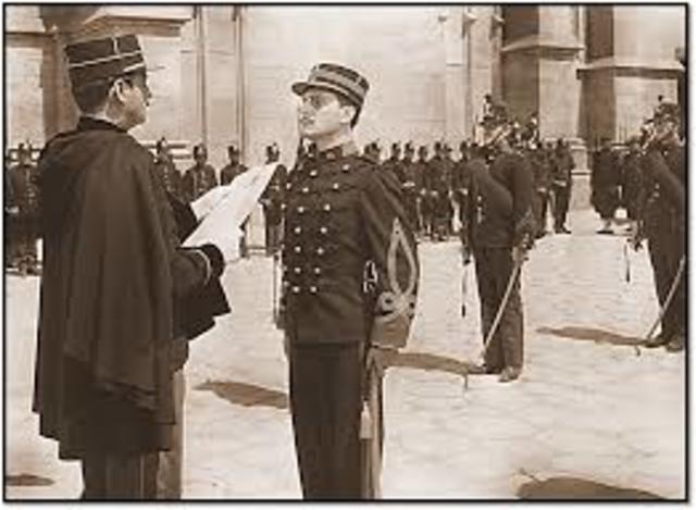 Va a ver el caso Deyfus