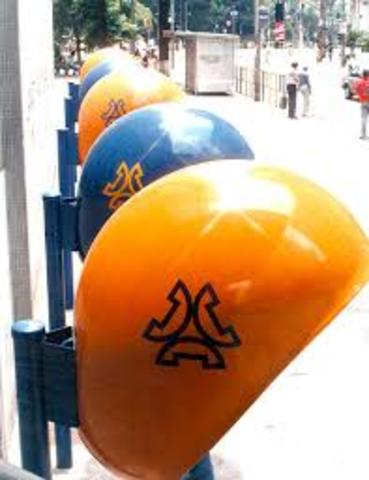 Win the tender to acquire Telesp in Brazil