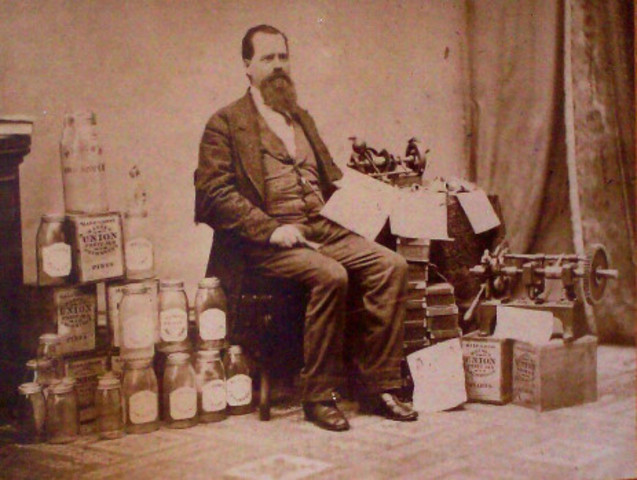 John Mason invented the mason jar