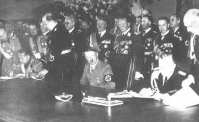 Rome-Berlin-Tokyo Axis formed (Tripartite Pact)