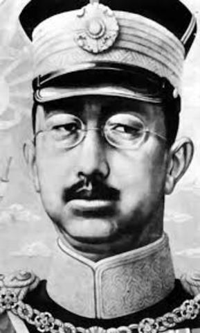 Hirohito ascend power after his father dies