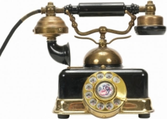 Alexander Graham Bell invented the telephone