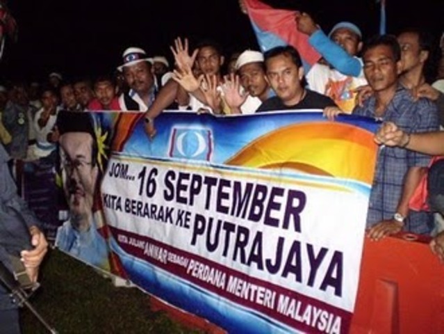 The failed Anwar Ibrahim 916 obession