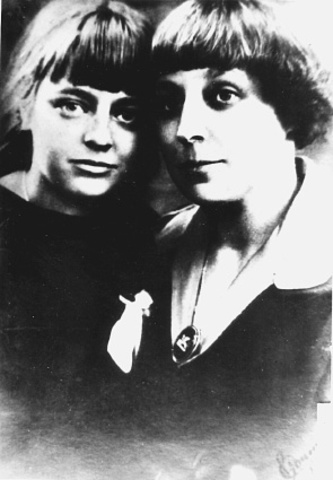 Знакомство с Софией Парнок