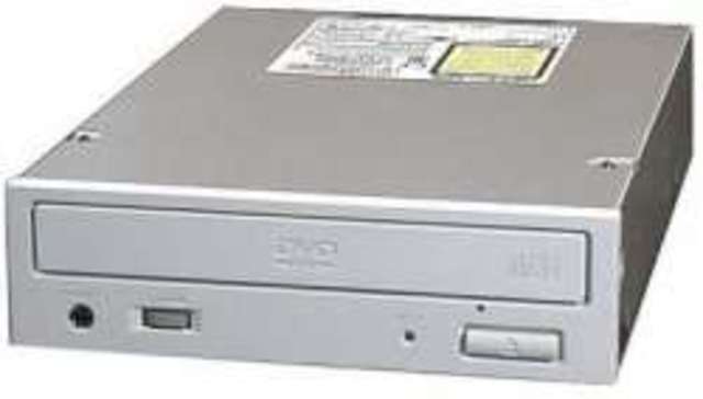 première commercialisation : Japon