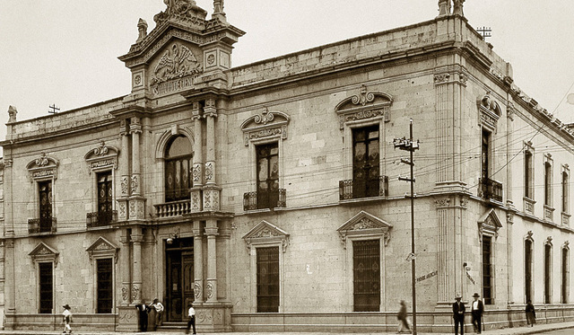 Instituto de Ciencias y Artes