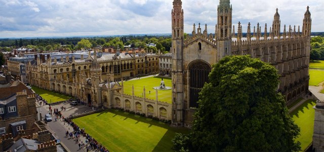 Migrant scholars establish a university at Cambridge
