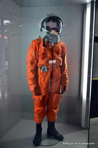 El primer vestit espacial
