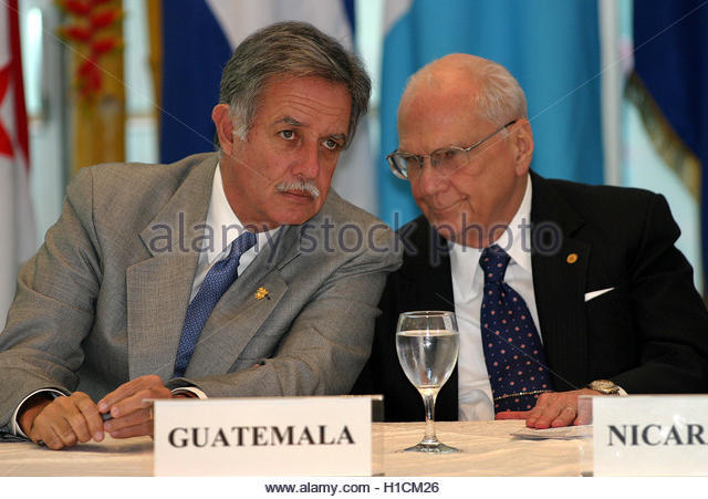 December - Conservative businessman Oscar Berger - a former mayor of Guatemala City - wins presidential election in second round. Guatemala - along with Nicaragua, El Salvador and Honduras - agrees on free-trade agreement with US.