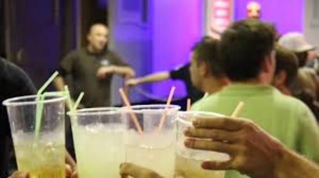 Ley 124 de 1994-Prohibición de bebidas embriagantes a menores de edad