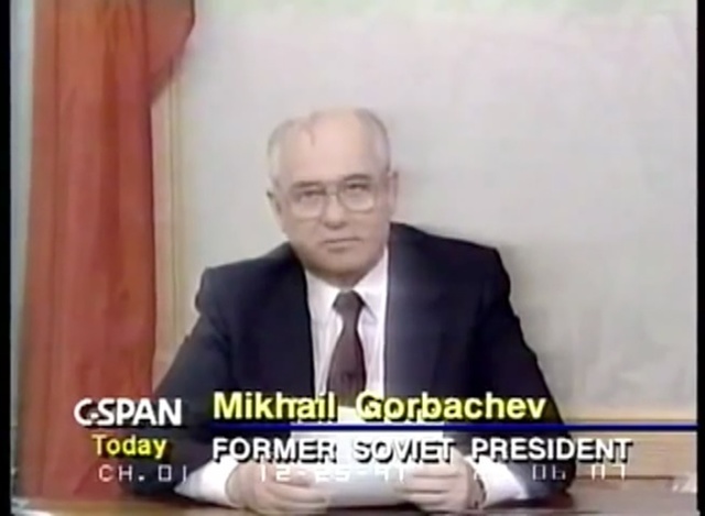 Gorbachev resigns