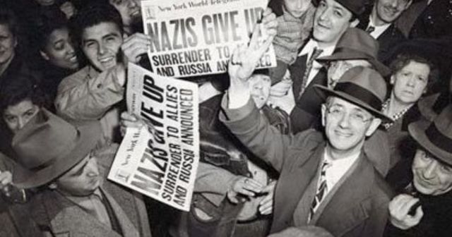 Tyskland kapitulerar