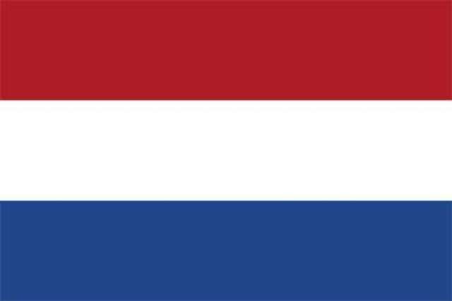 Tyskland går til angrep på Nederland