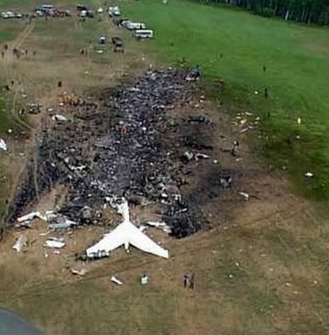 Failed hijacked plane crashes
