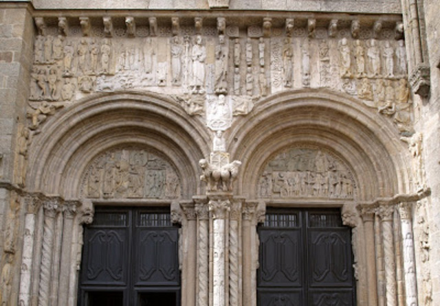 Portada de Praterías. Catedral de Santiago de Compostela.