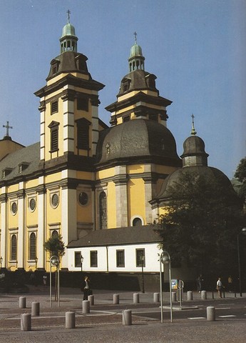 St. Andreas, Düsseldorf, Außenansicht von Südwesten