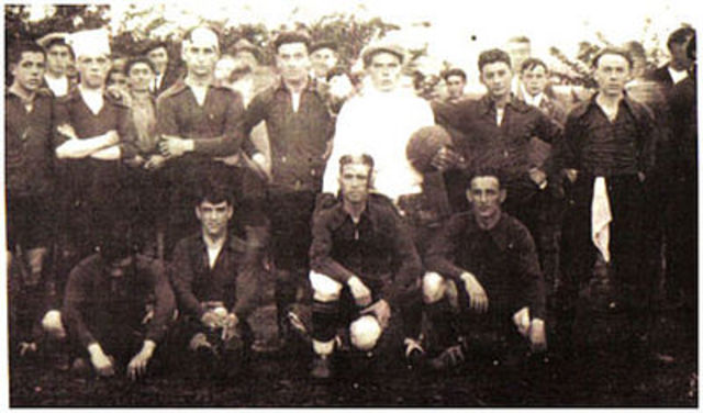 Primer partido oficial del CD Mirandés