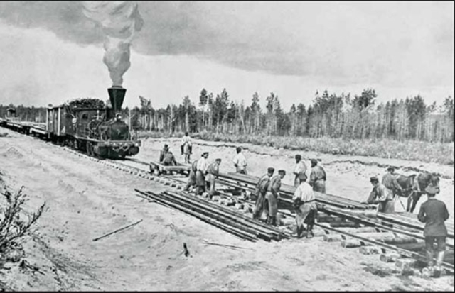 Начало строительства Транссибирской магистрали