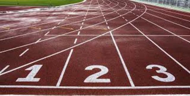 Comence la camp y pista