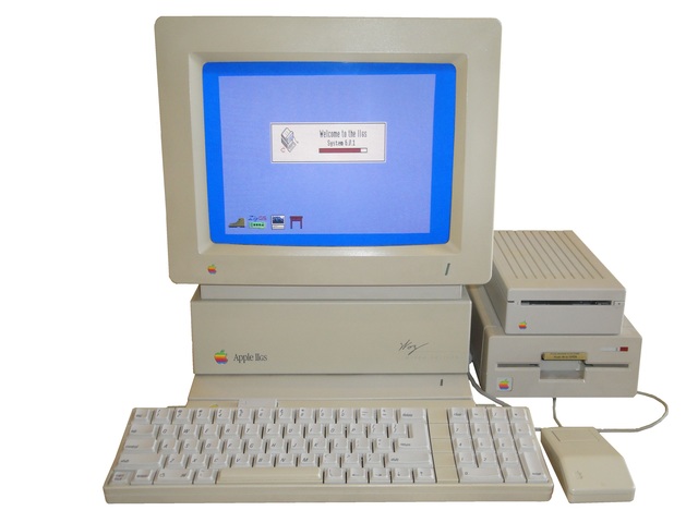 My 1st computer game on an Apple