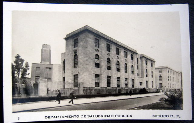 1917 se funda el Departamento de Salubridad Pública