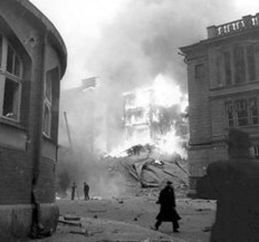 Soviet Troops invade Finland