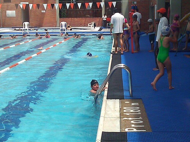 Aprendí a nadar
