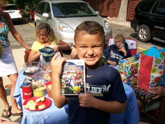 Tuvimos mi primera fiesta de cumpleaños.