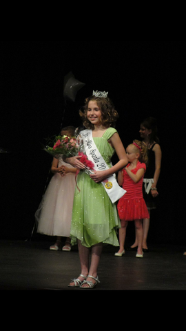 Yo gane Jr. senorita Sparta