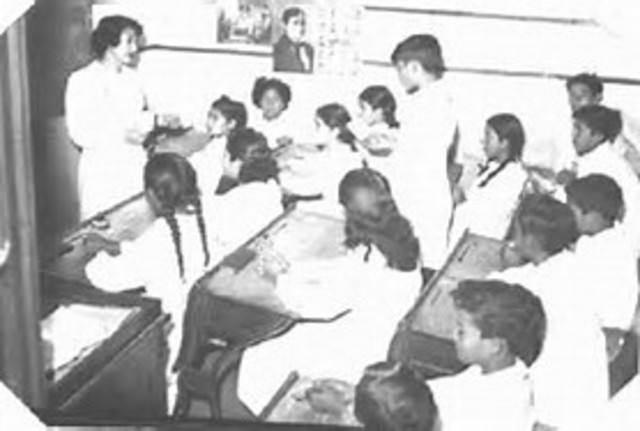 NYERERE: Educación para la autoconfianza