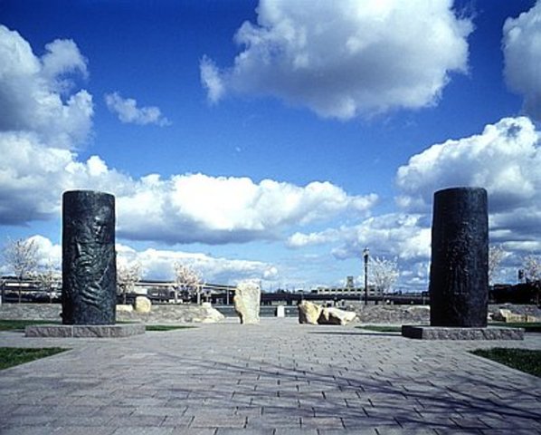 日美历史广场Japanese American Historical Plaza