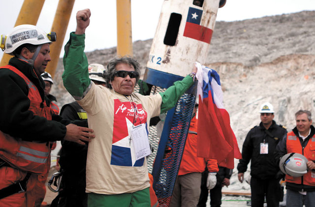 Obreros del derrumbe en la mina San José