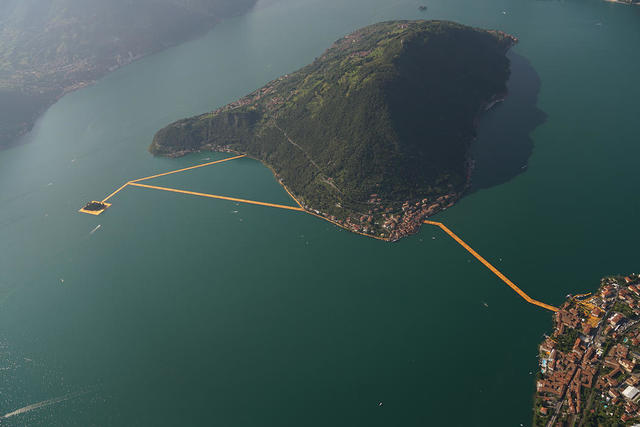 The Floating Piers