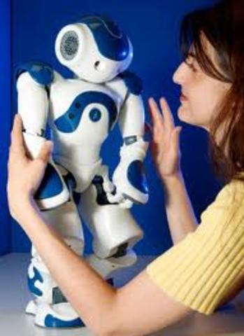 Lola's robot " Nao" can show emotions