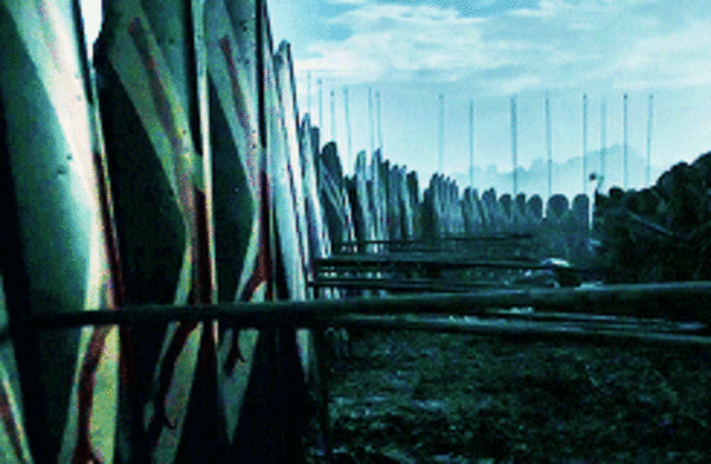 (V2) EVERYBODY WANTS TO RULE THE WORLD