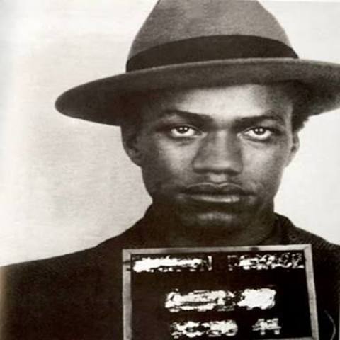 Malcolm X Little changes surname to "X"