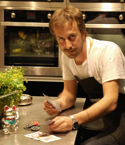 CARLOS PASCAL (THE KITCHEN CLUB) POR CHILE