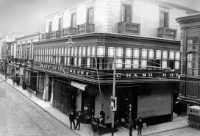 El pisco nace en Perú