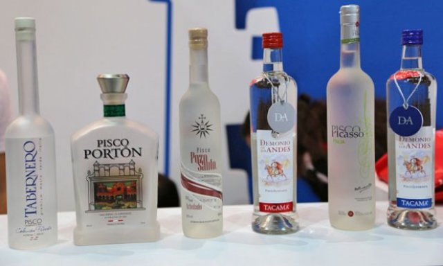 Medallas de pisco peruano