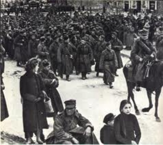 Hitler sent Ribber troop to Moscow