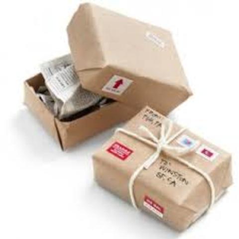 Primera Generación: Enseñanza por correspondencia