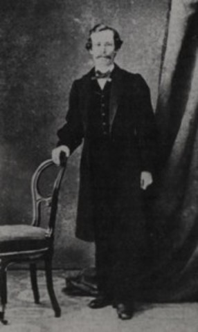 Pereira Gamba realizo un contrato con el empresario norte-americano William Randall.