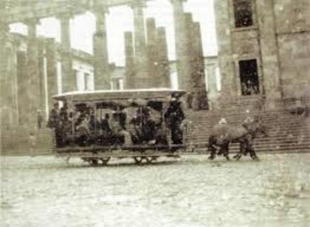 Llegan a la ciudad los primeros 8 carros del tranvia