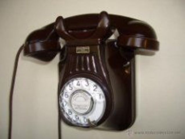 Primer prototipo de teléfono electrico