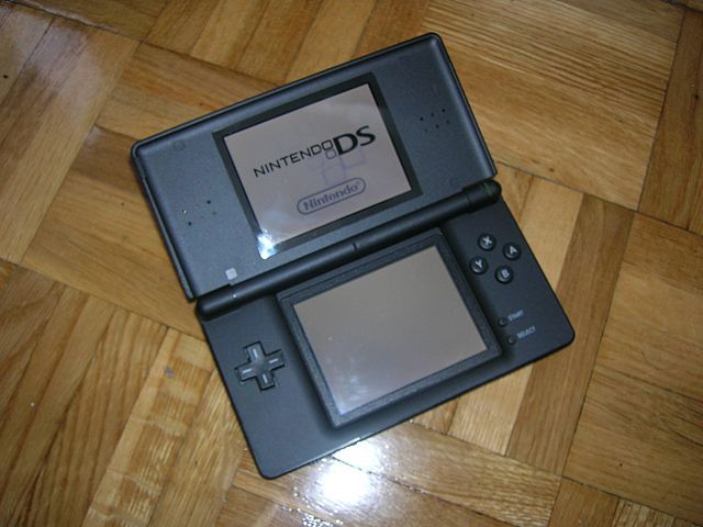 NINTENDO DS