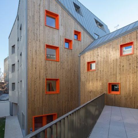 5 Social Housing Units in Navez